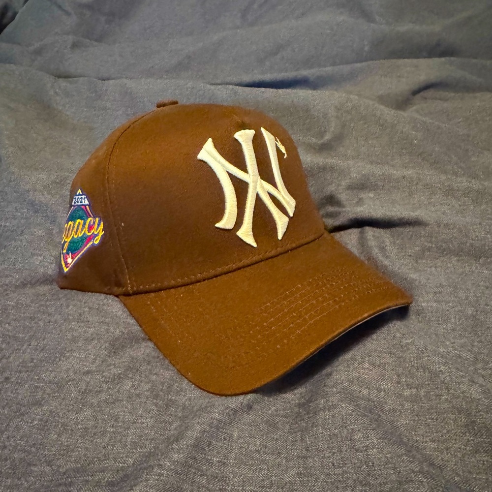Brown Legacy New York Yankee Hat